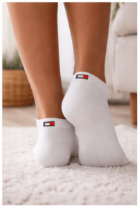 Illustratie van 701227564-7